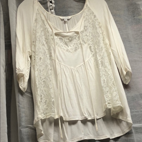 Charming Charlie’s blouse - Picture 1 of 4
